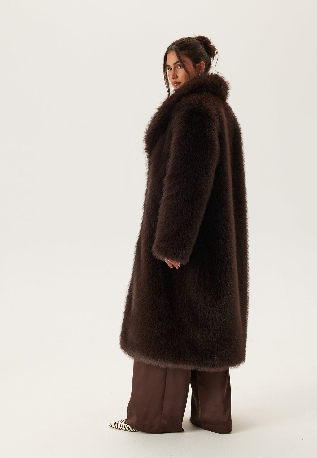 Women’s Long Faux Fur Coat with Side Pockets