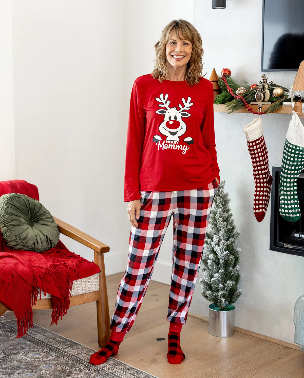 Christmas Matching Family Pajamas Set Glow In The Dark Reindeer Print PJS with Christmas Socks Red
