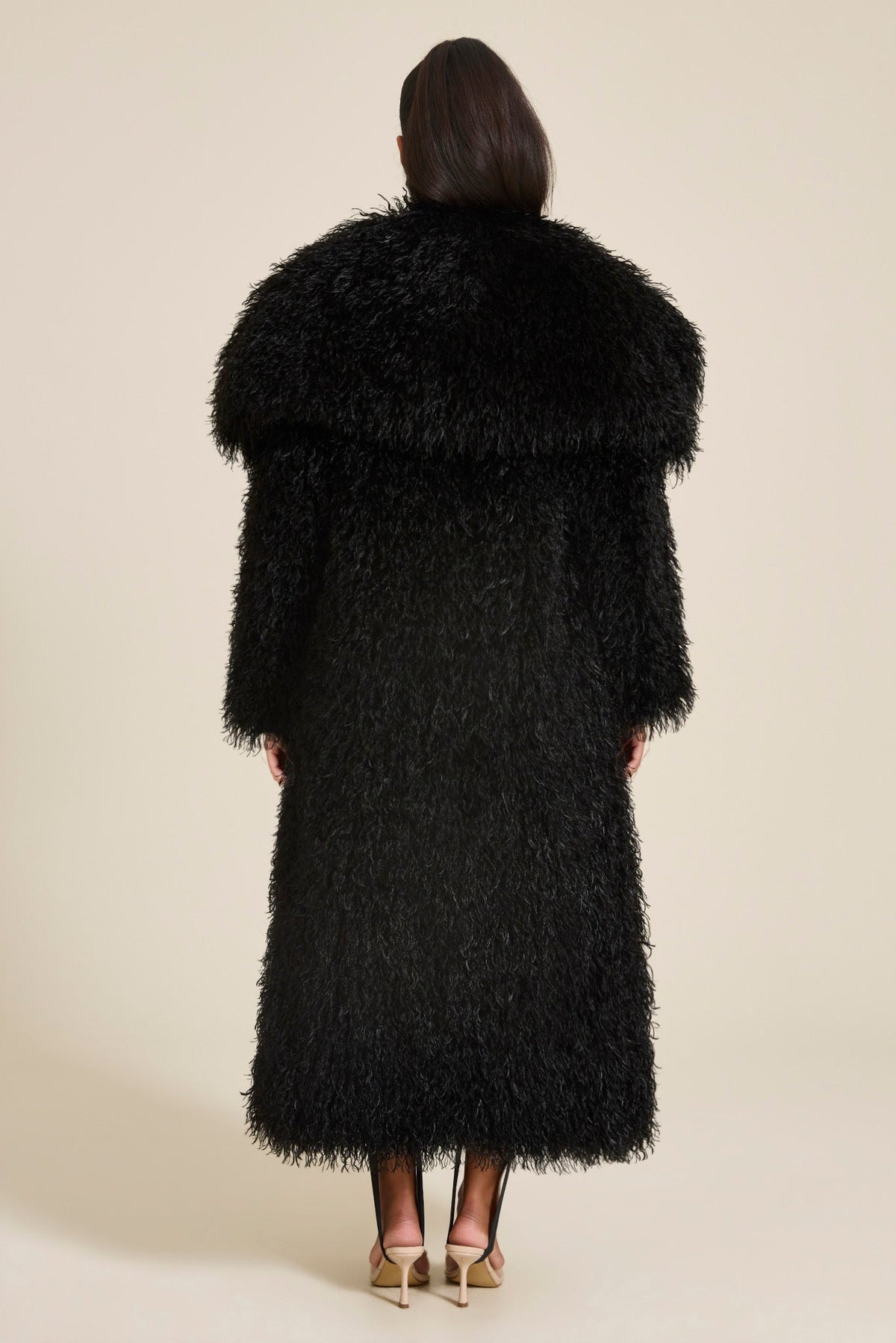 Women’s Long Textured Faux Fur Coat