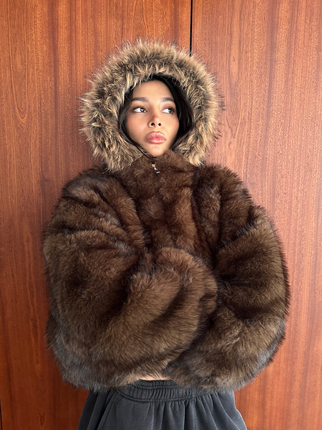 Women’s Relaxed Faux Fur Zip-Up Jacket – Dark Brown Hover Image