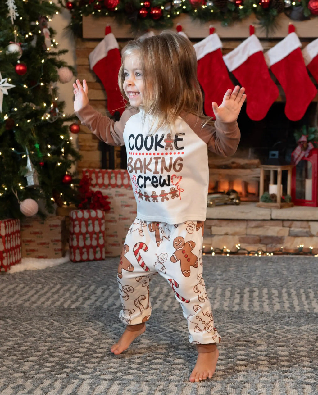Christmas Family Matching Letter and Gingerbread Man Print Long-sleeve Pajamas Sets with Christmas Socks Khaki
