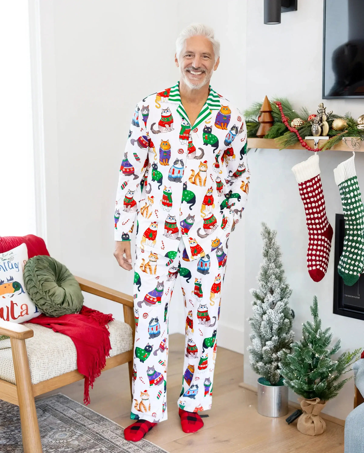 Christmas Matching Family Pajamas Set Christmas Cat Print PJS with Christmas Socks Multi-color