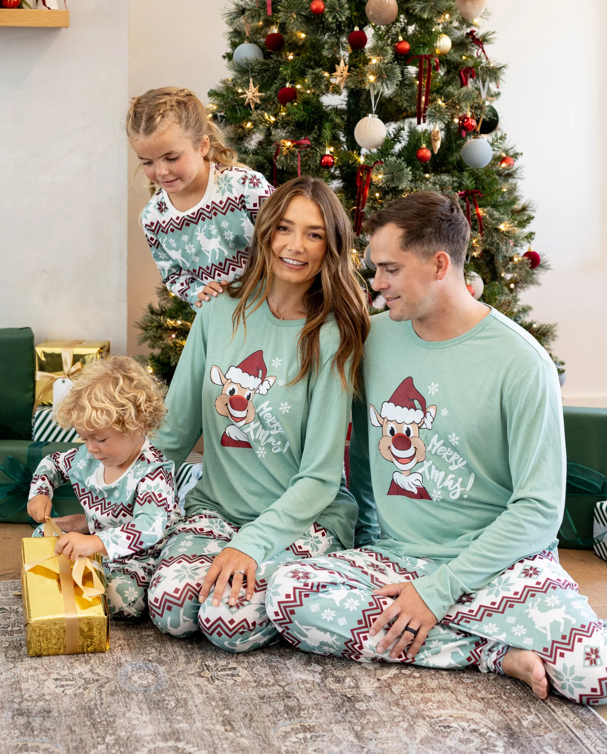 Christmas Matching Family Pajamas Set Christmas Spirit and Snowflake Print PJS with Christmas Socks Pale Green