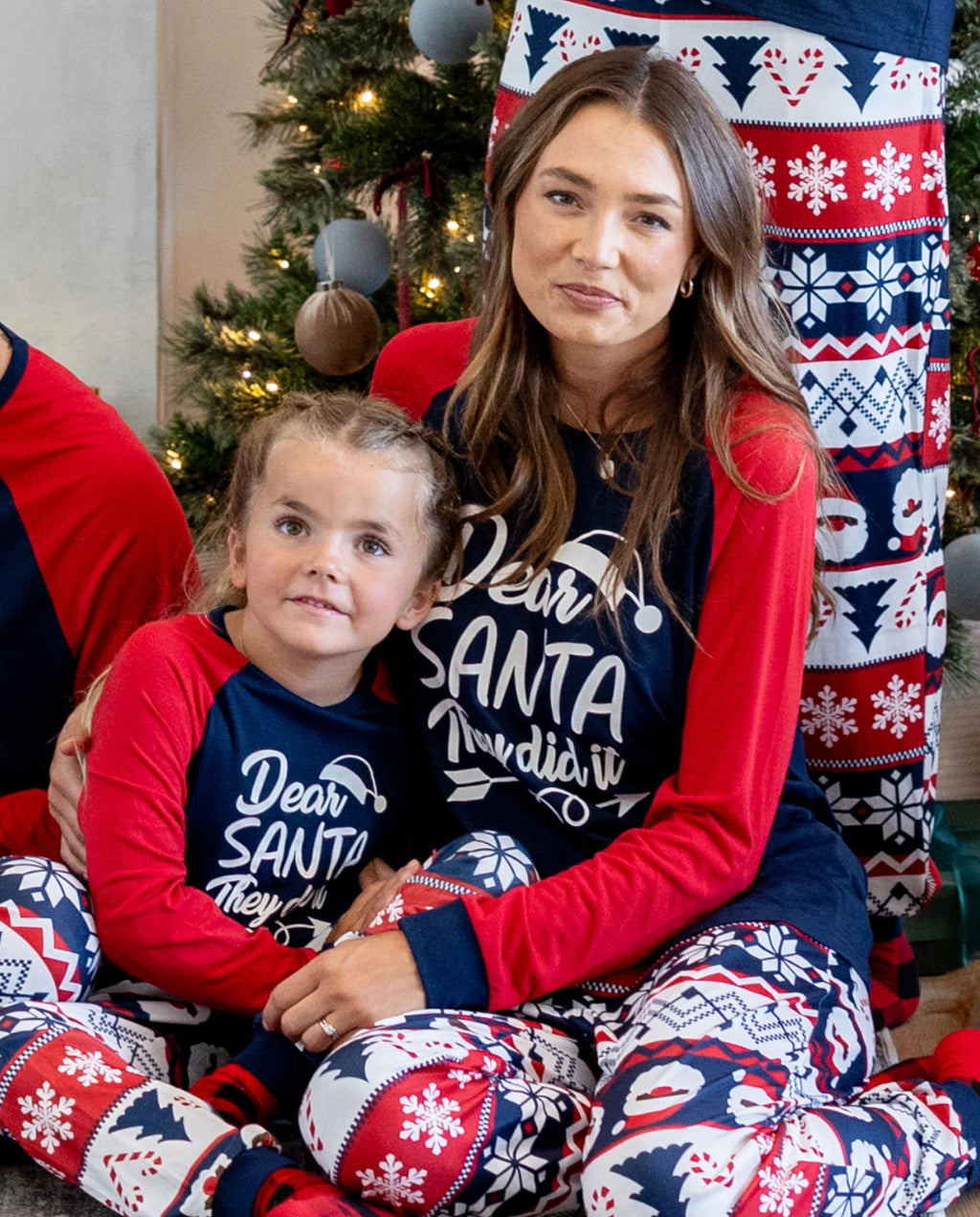 Christmas Matching Family Pajamas Set Glow In The Dark Santa Claus Print PJS with Christmas Socks Deep Blue