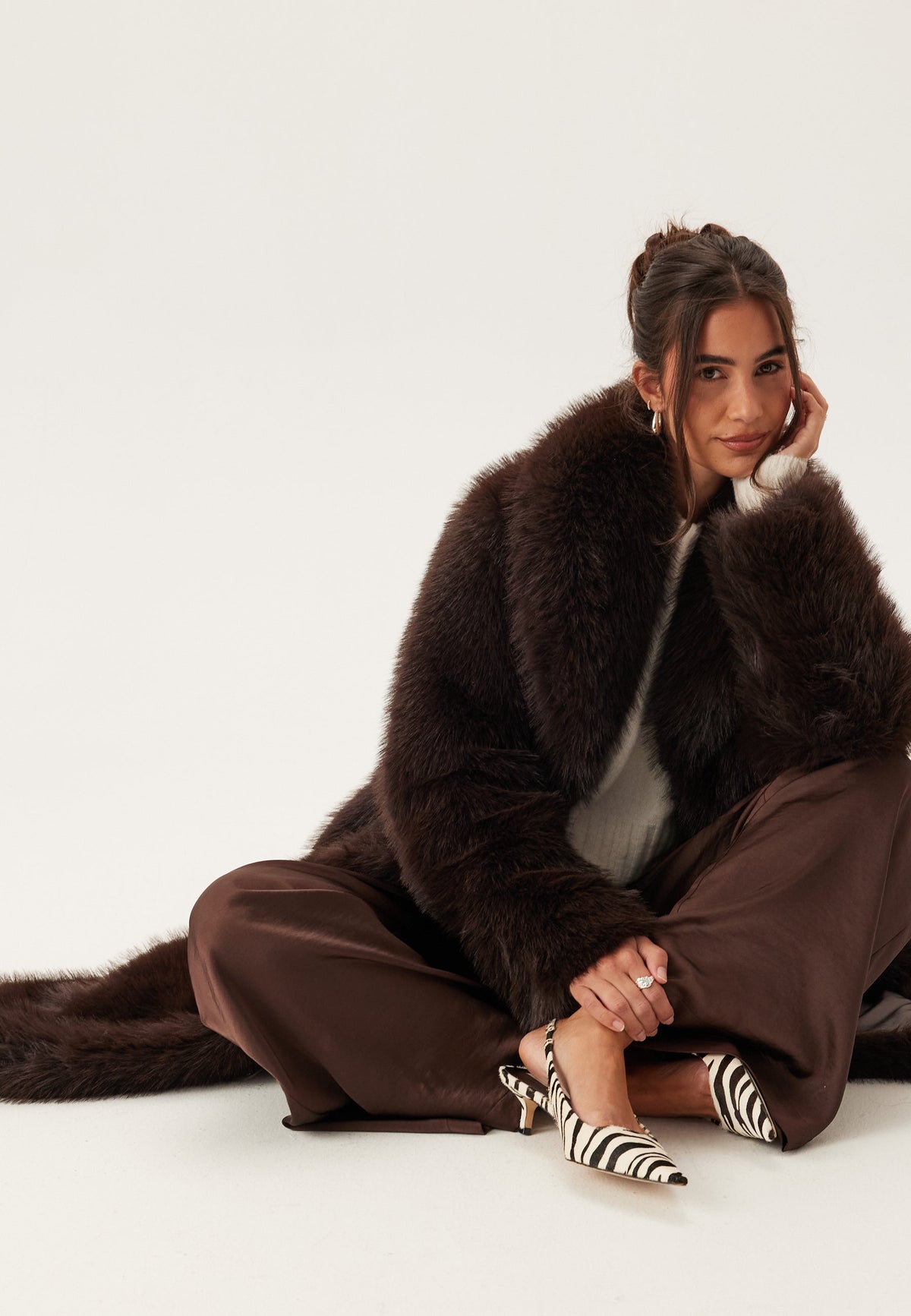 Women’s Long Faux Fur Coat with Side Pockets