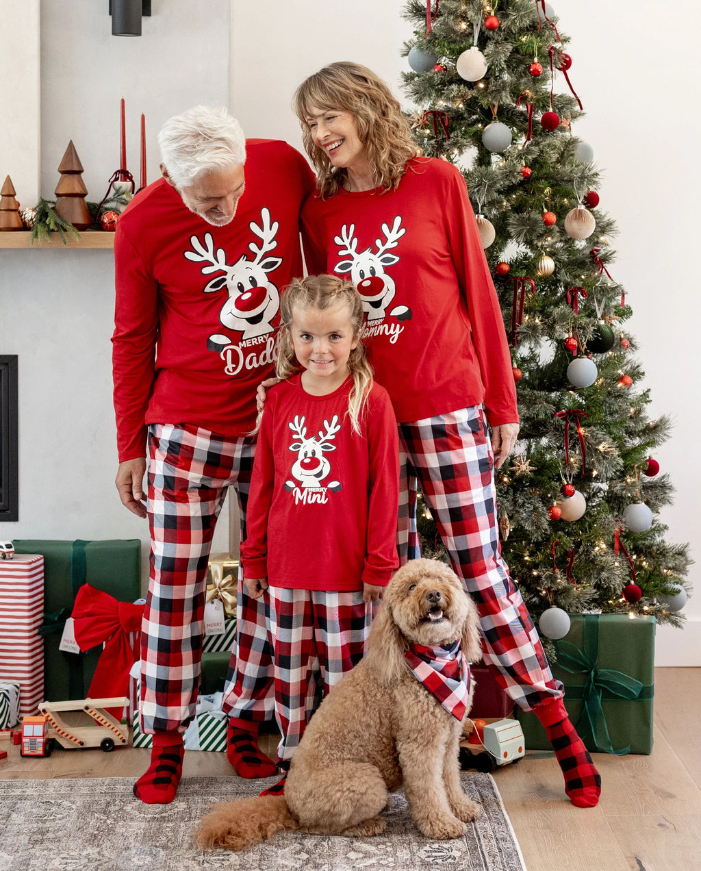 Christmas Matching Family Pajamas Set Glow In The Dark Reindeer Print PJS with Christmas Socks Red