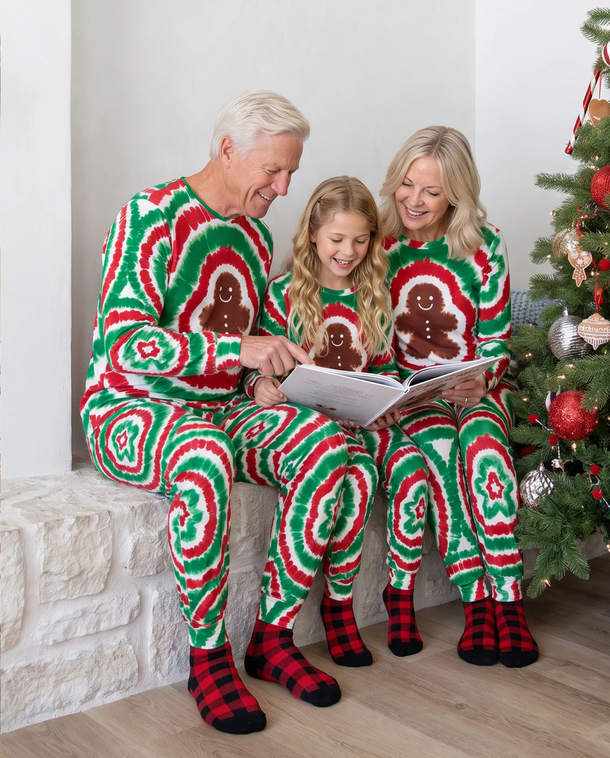 Christmas Family Red&Green Tie-Dye Gingerbread Man Pajamas Sets with Christmas Socks MultiColour