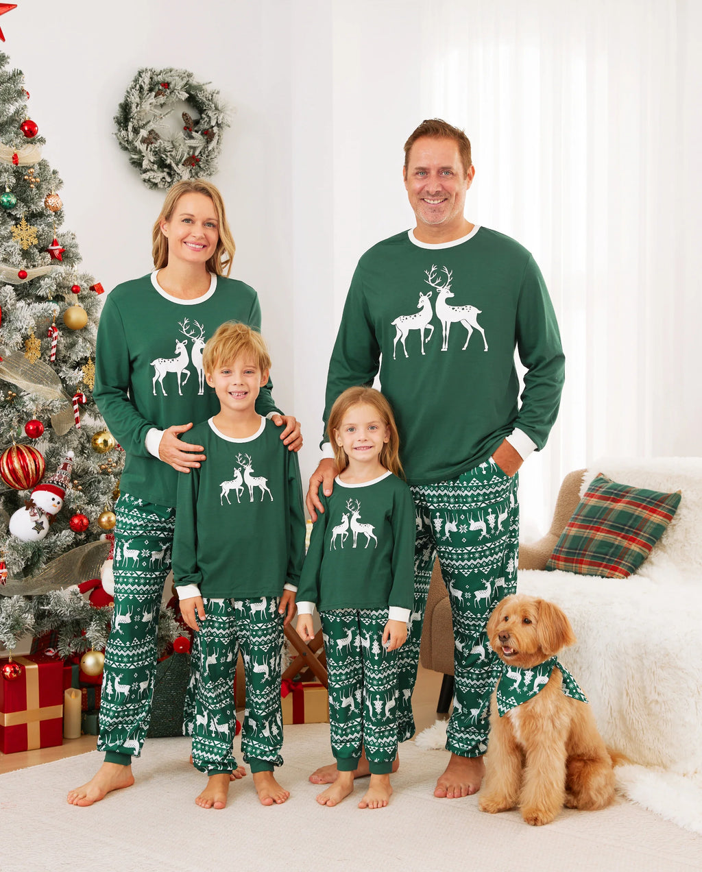 Christmas Family Matching Glow in the Dark Reindeer Tops Allover Pattern Pants Pajamas Sets with Christmas Socks