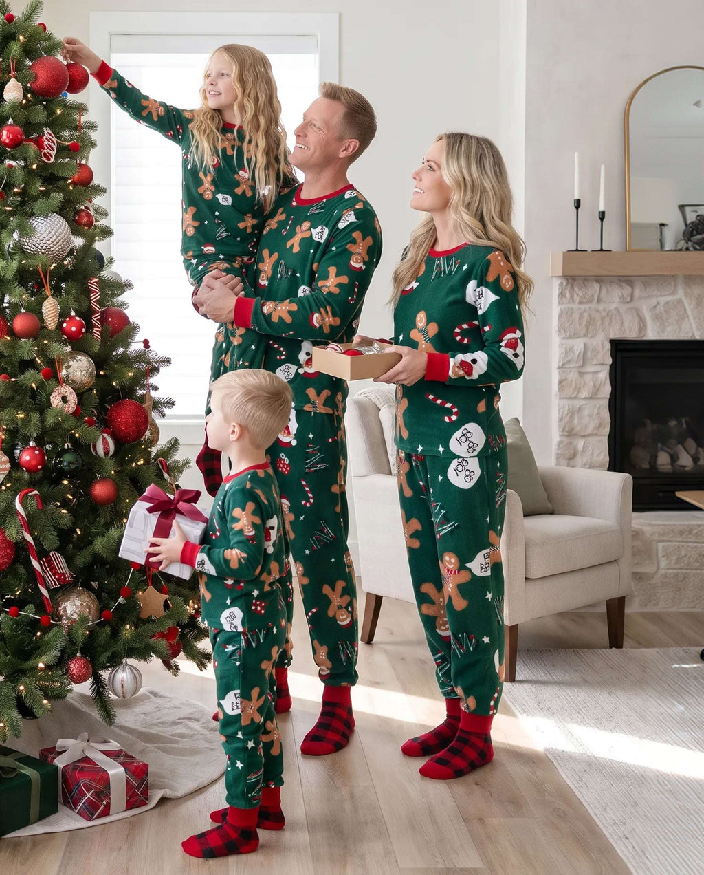 Family Matching Christmas Pajamas Gingerbread Print Fleece Green