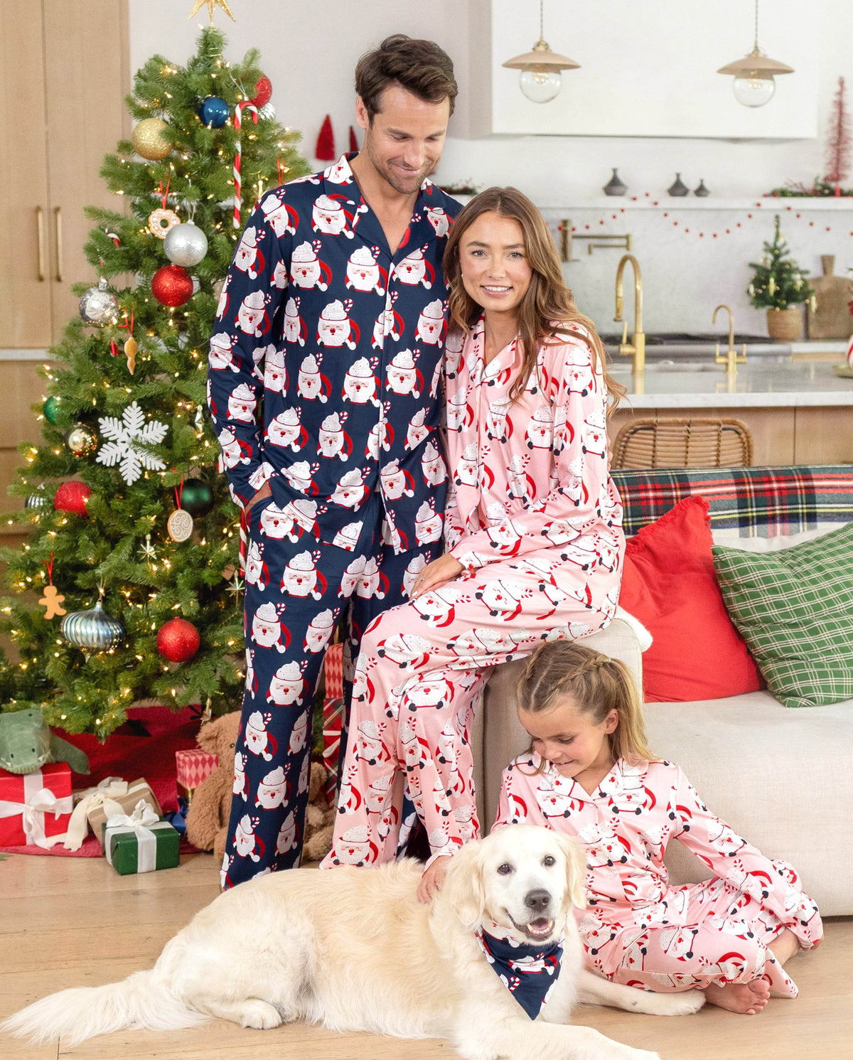 Matching Family Christmas Pajamas Mug & Santa Print Multicolor