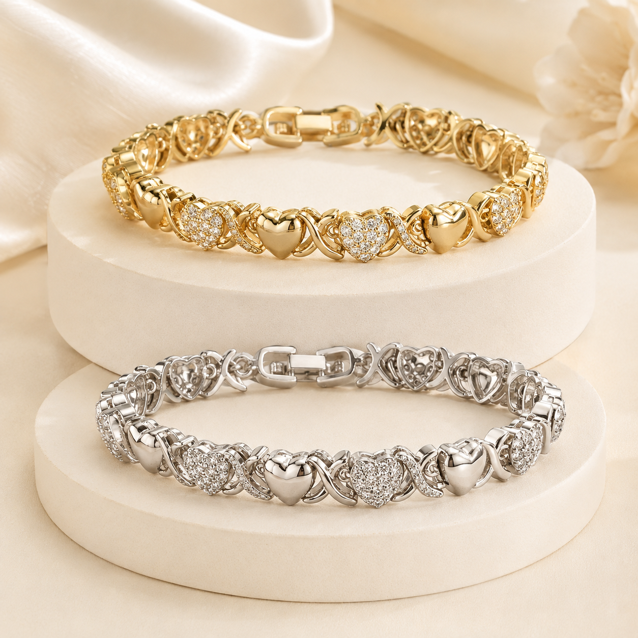 Elegant Heart-Shaped Bracelet – Delicate Jewelry for Women