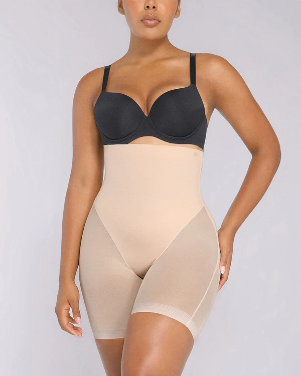 BOOT-YEAH™ MeshSmooth™ High-Waisted Mid Thigh Short