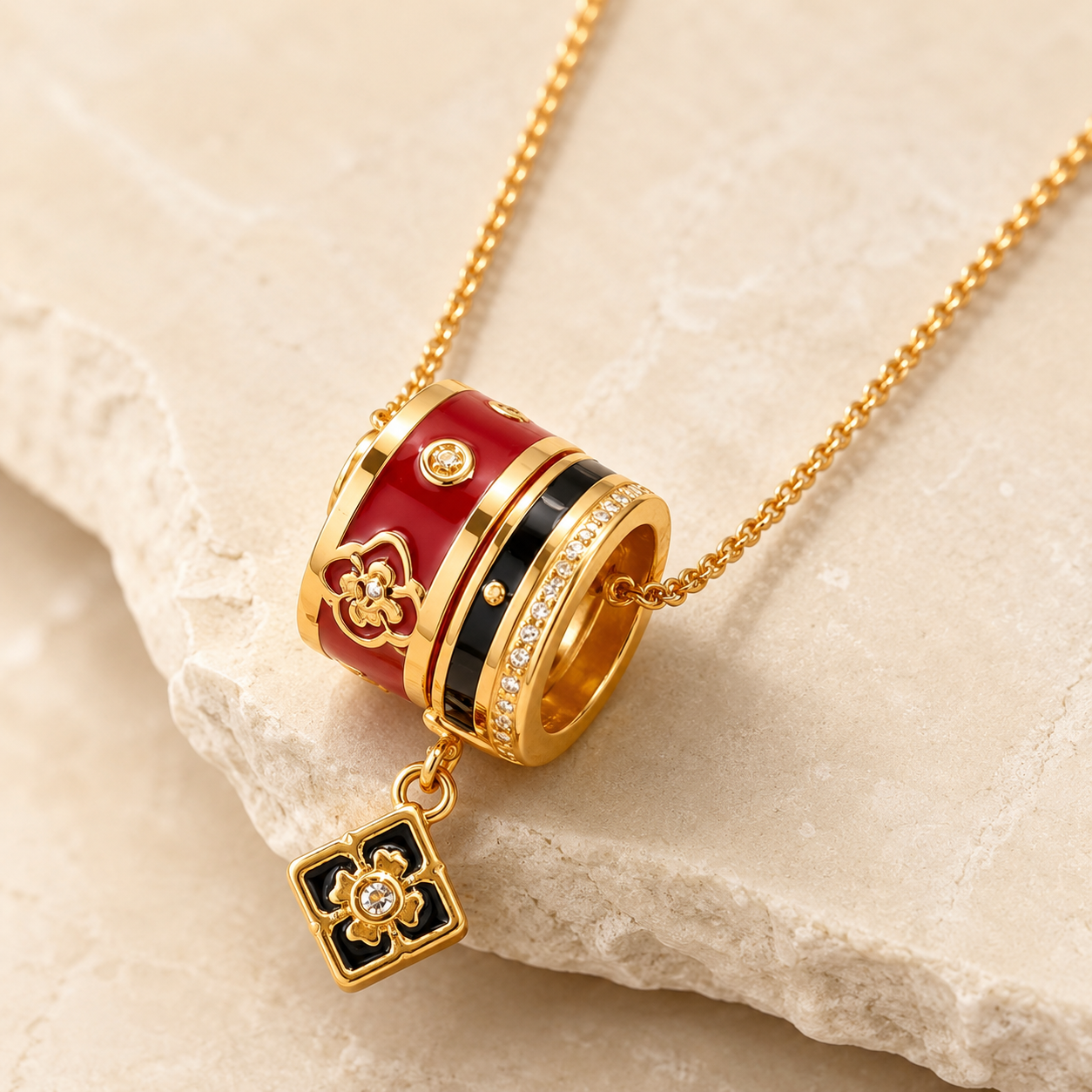 Multi-faceted Double-Ring Clover Necklace