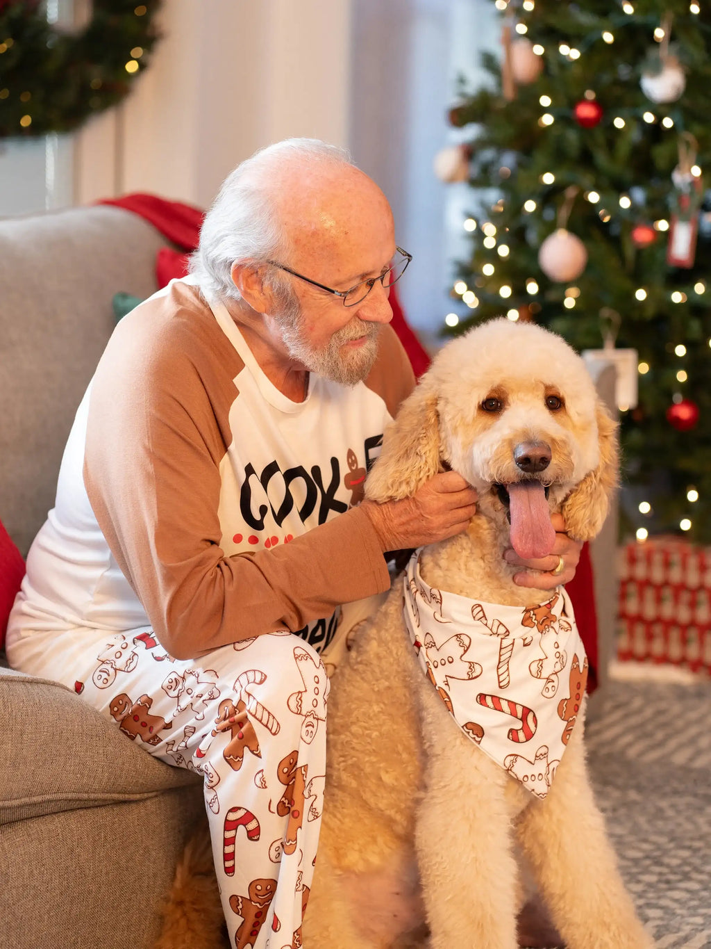 Christmas Family Matching Letter and Gingerbread Man Print Long-sleeve Pajamas Sets with Christmas Socks Khaki