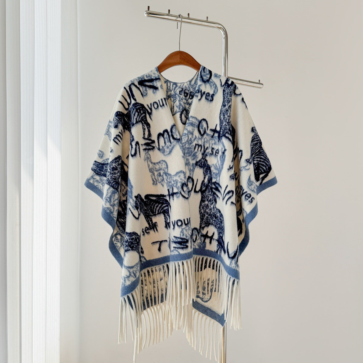 Women’s Thick Oversized Cashmere-Feel Cape Shawl – Double-Sided Jacquard Fringe Wrap