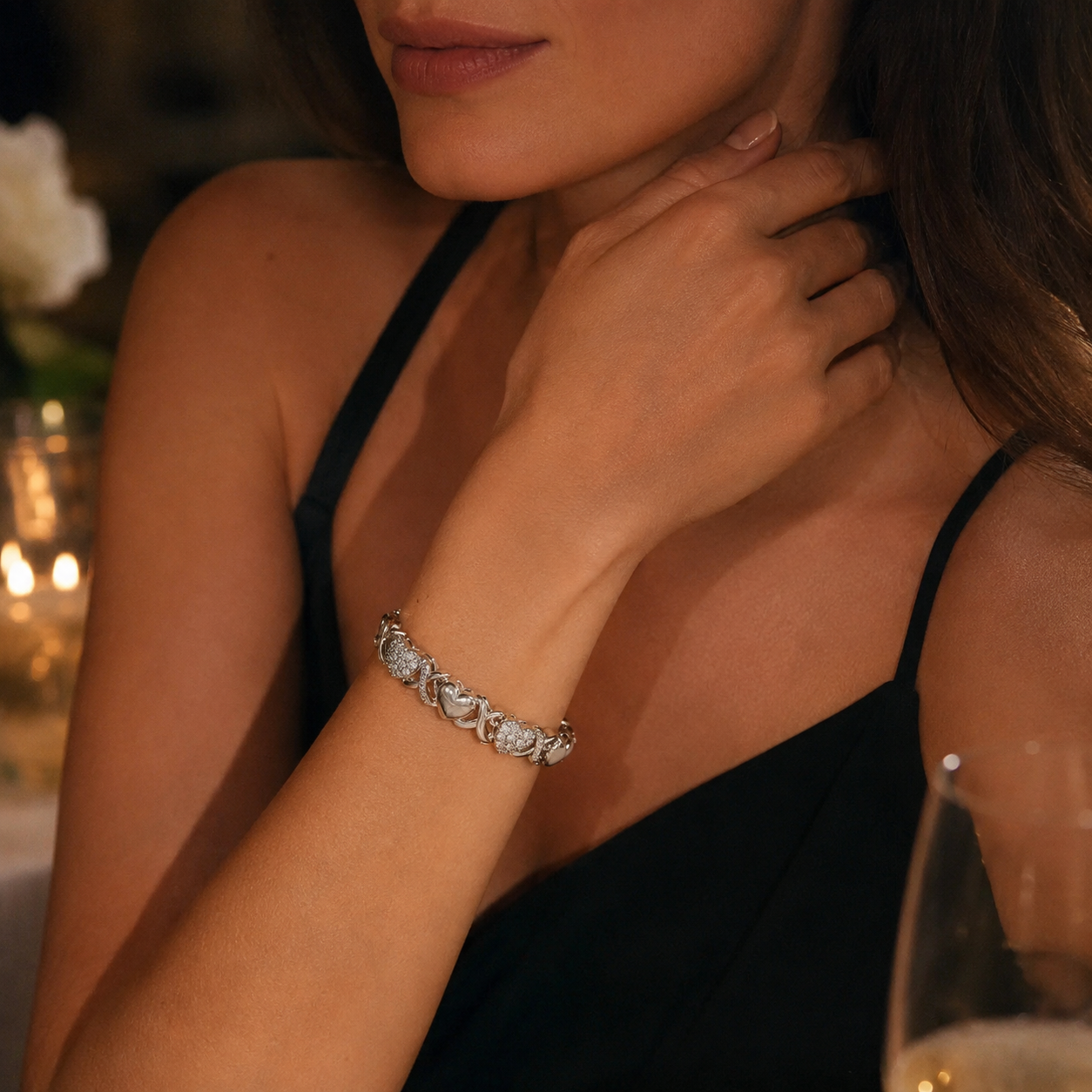 Elegant Heart-Shaped Bracelet – Delicate Jewelry for Women