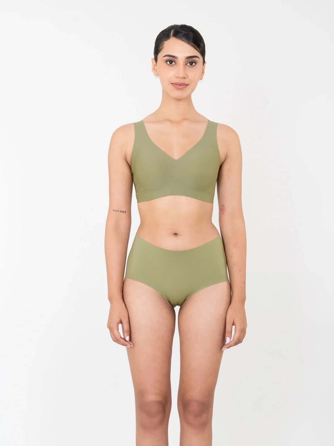 Buy 2, Get 1 Free。Skyn Seamless Panty