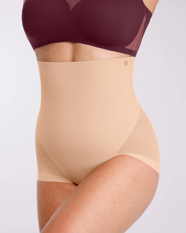 MeshSmooth™ Butt-Lifting Brief