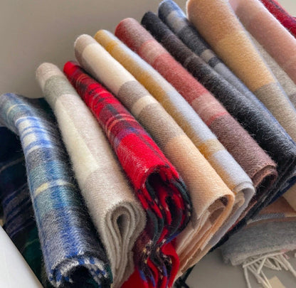 100% Wool Plaid Scarf – Classic Soft & Warm Winter Scarf