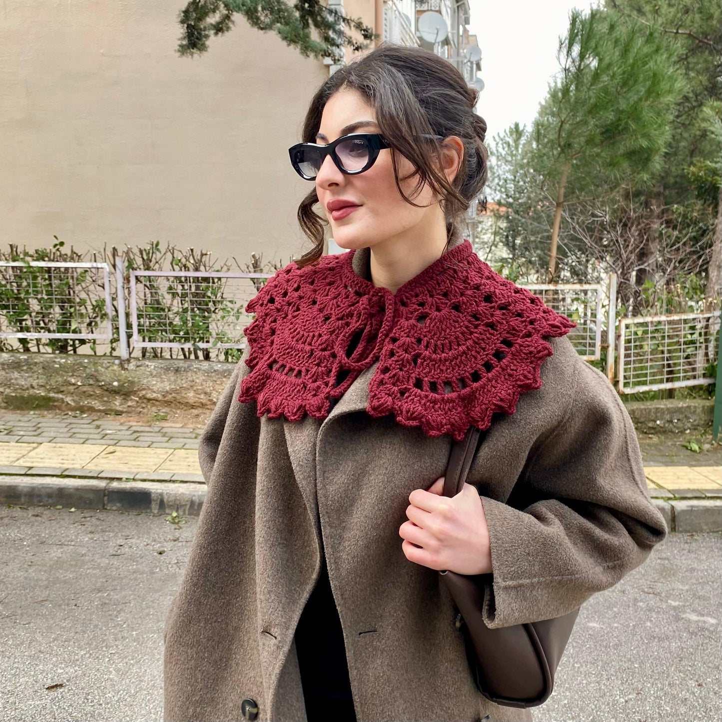 Vintage Crochet Lace Collar | Detachable Tie-Front Layering Collar