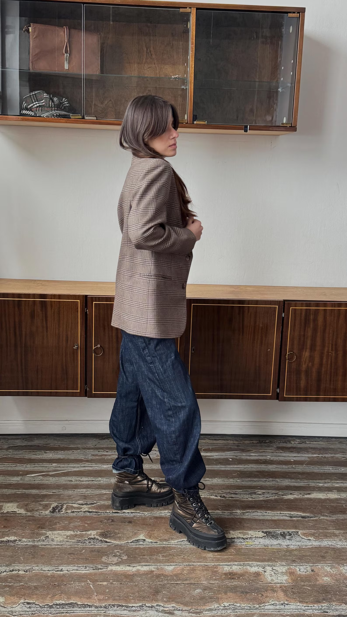 Vintage-Inspired Brown Check Blazer – Relaxed Tailored Wool-Blend Jacket for Women